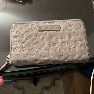 Gorgeous leather cheetah embossed zip around wallet with coin storage